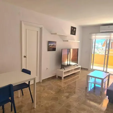 Apartamento En Los Boliches Avd Acapulco شقة فوينخيرولا